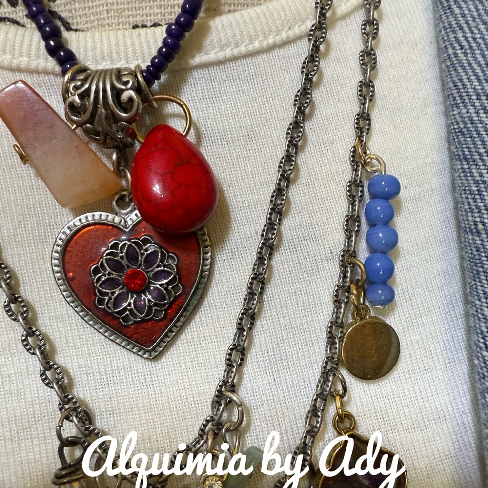 Multi charms layered turquoise necklace - Picture 10 of 11